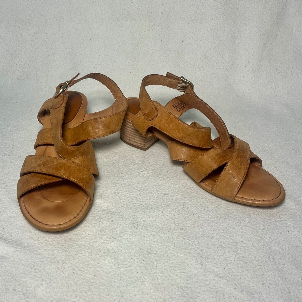Born Alisha Sandals, Size 11